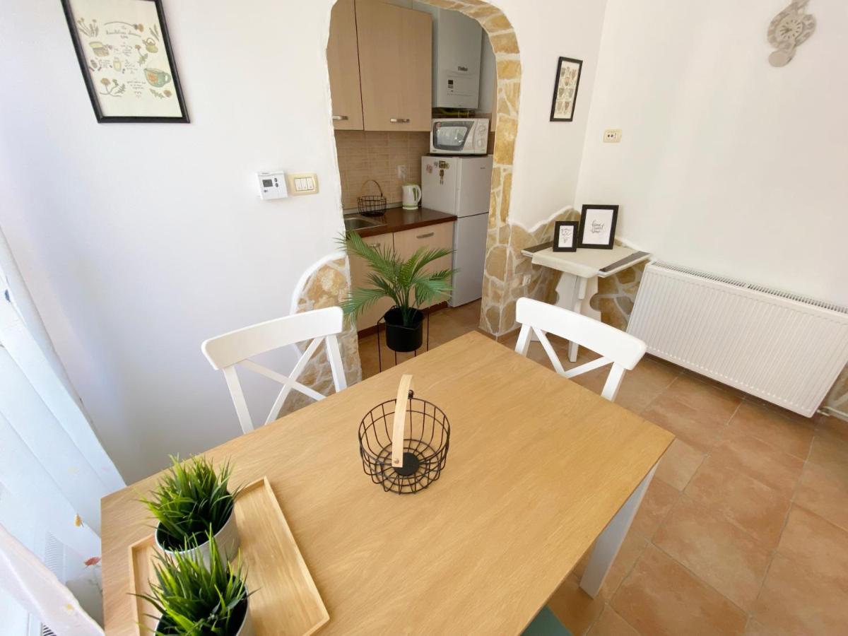 Apartments Centurio Pula Exterior photo