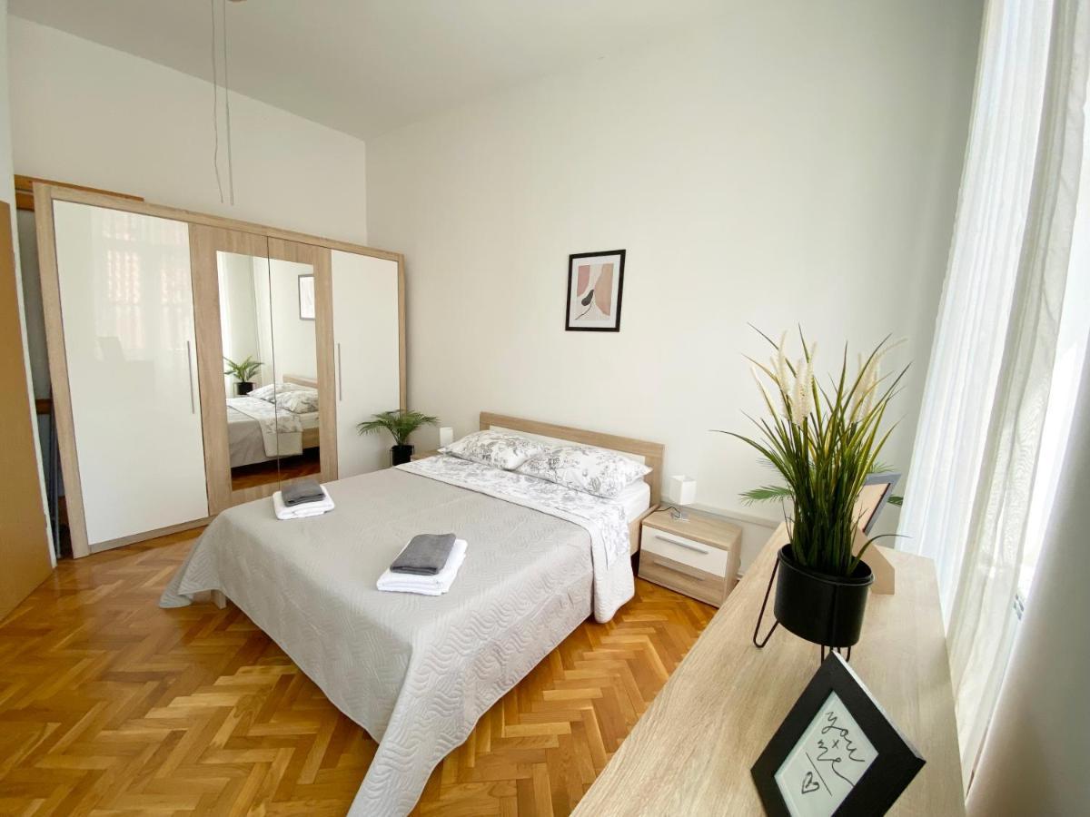 Apartments Centurio Pula Exterior photo